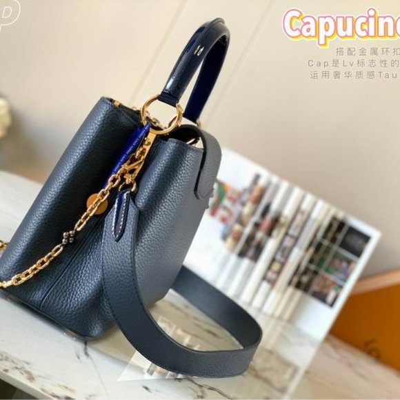 AFM59209  31.5X20X11 - Picture 2 of 5